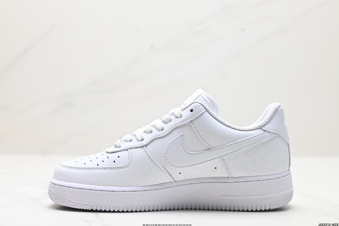 Nike Air Force 1 Shoes